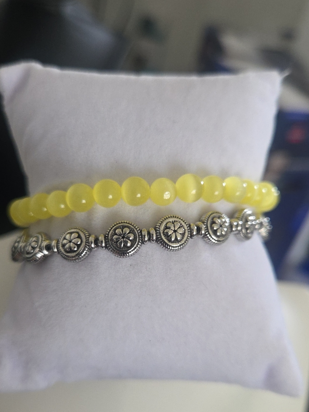 Paparazzi Dewy Dandelions Yelliw Bracelet NWT